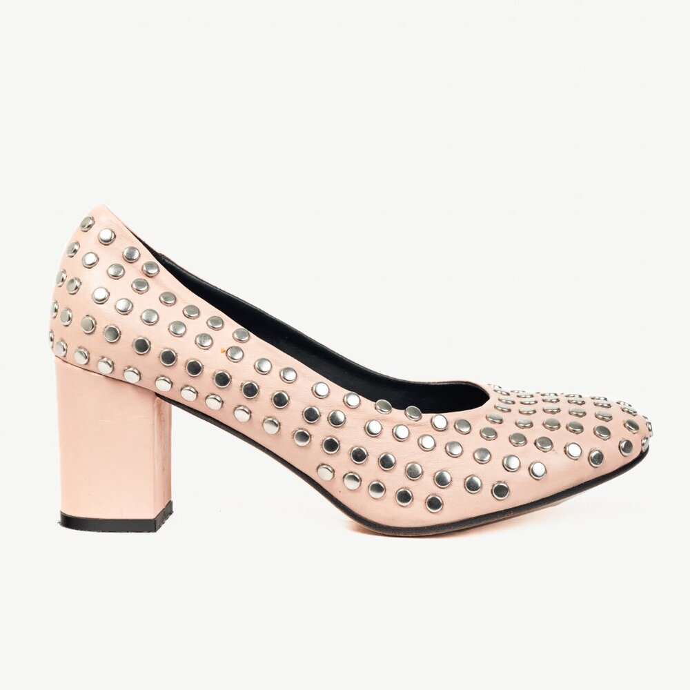 collection PRIVEE Pink Studded Leather Block-Heel Pumps